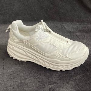UGG Zip Sneakers CA805 Chunky Platform Front Zipper Trainer Fashion